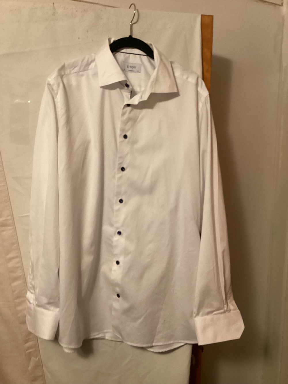 ETON “Contemporary “ Cotton dress shirt with contrast button SZ 17 1/2
